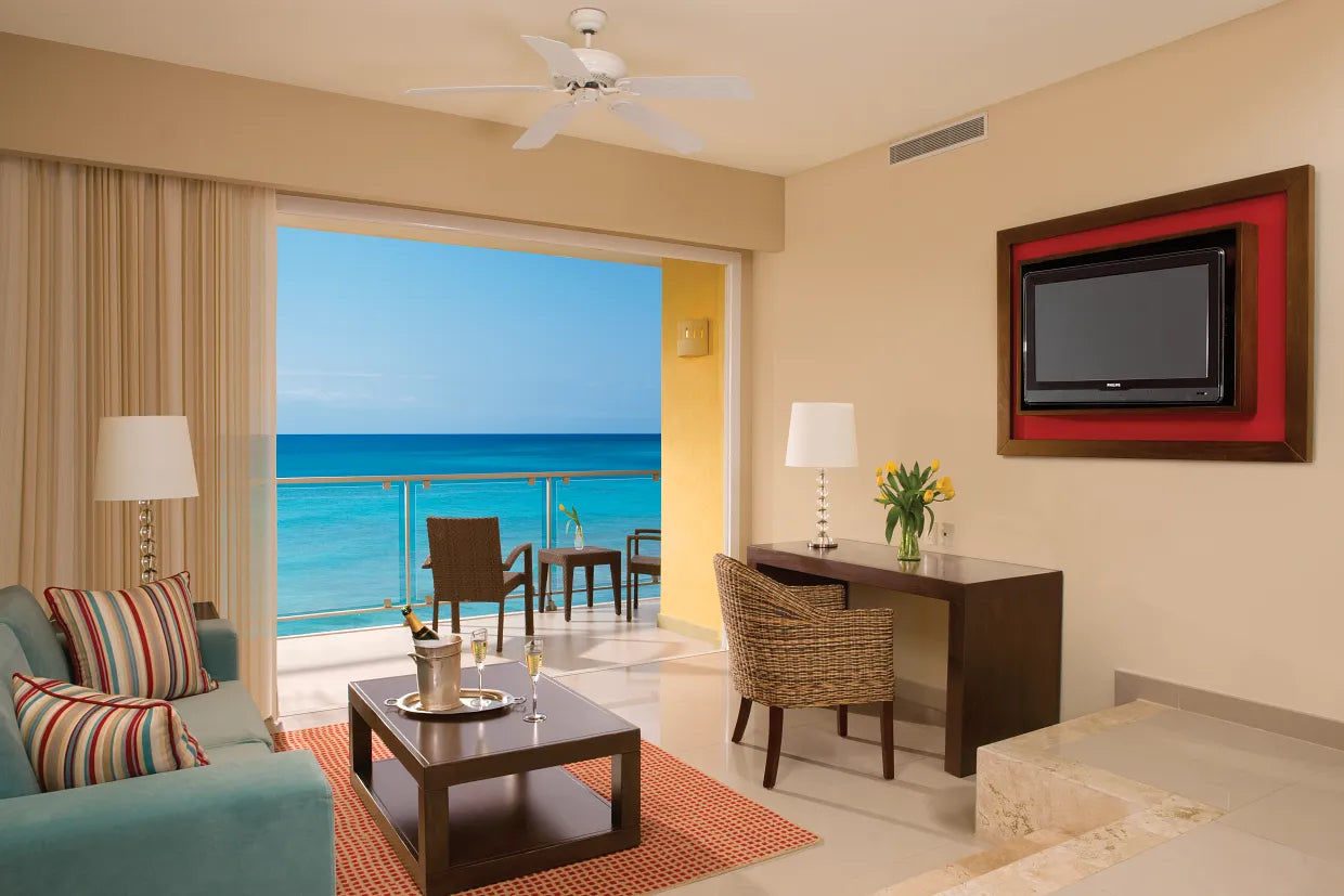 Oceanfront for 2 - Nov 25