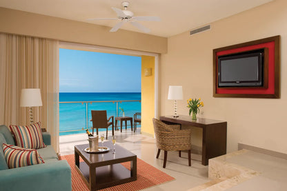 Oceanfront for 2 - Nov 25