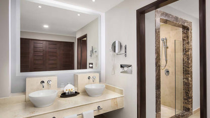 Overflow Hotel for 2 - May 26